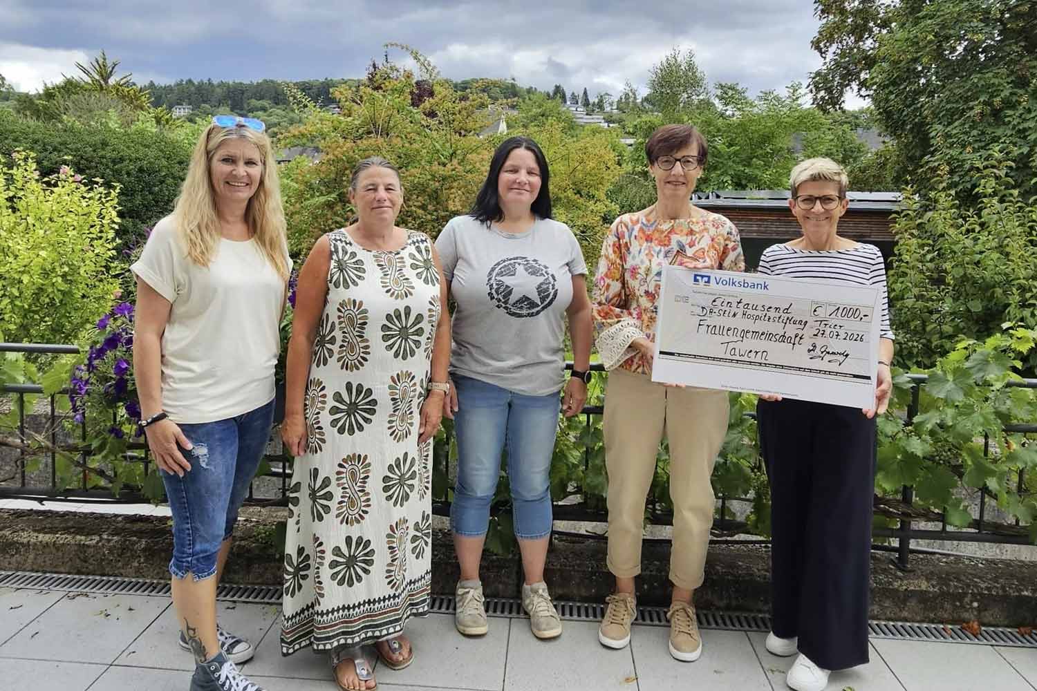 Hospiz-Trier-Frauengemeinschaft-Tawern-Spende-fuer-Hospiz-Trier